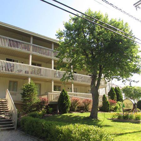 Superbe Condo Bord De L'Eau A Magog Exterior foto